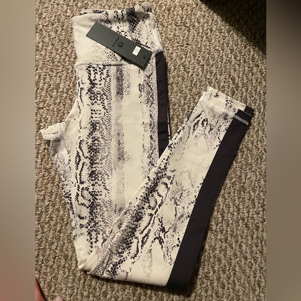 Women Athletic - Small - Sand & Shore Boutique